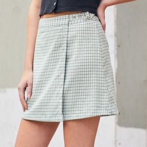 Brandy Melville Emerson skirt green plaid